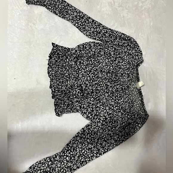 Floral long sleeve blouse - Picture 1 of 2